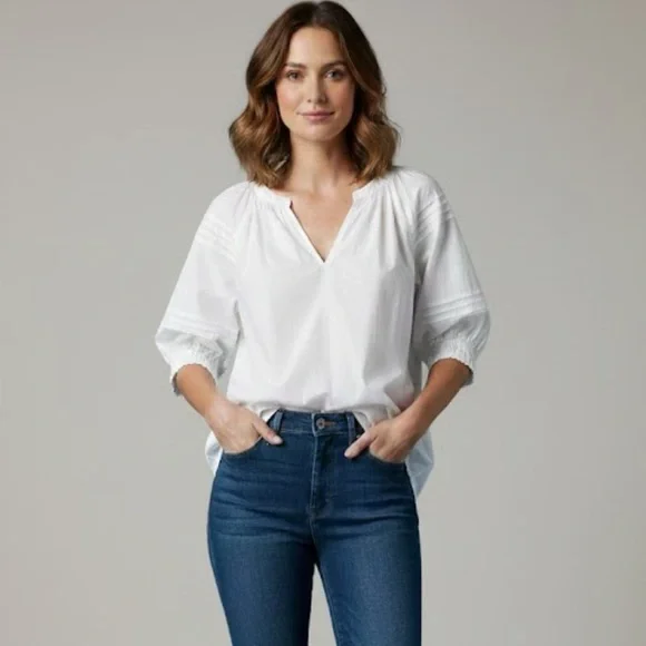 Chico’s White V-Neck Short Sleeve Cotton Poplin Top Peasant Style Size 2 US 8 - Picture 1 of 7